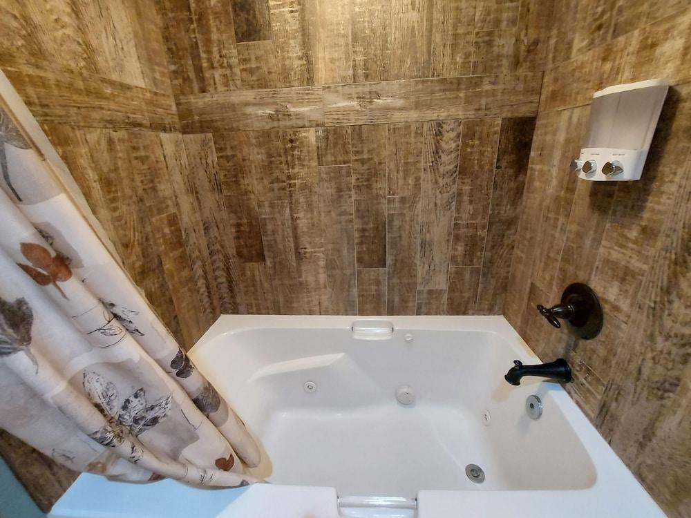 Solace Space at Foothills Close To All of Branson Luxury Comfort - photo 17