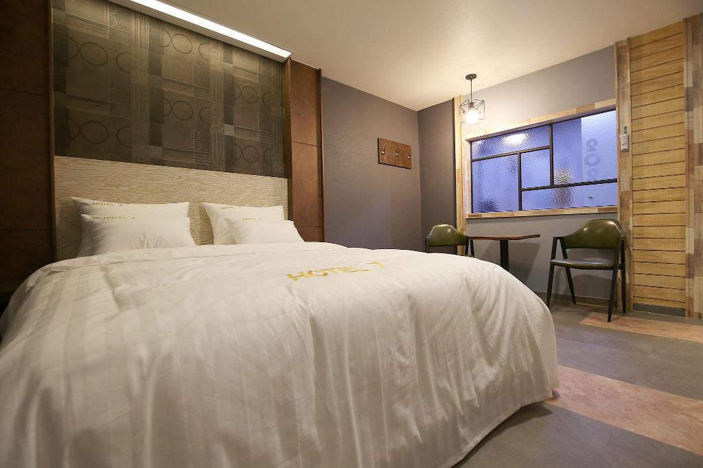 Hotel 7 - last minute hotel in Cheongju-Si