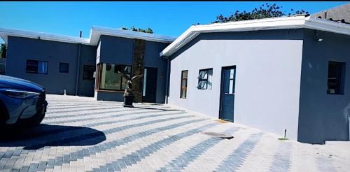 Blue Nile Guest — 5-Star Luxury Hotel in Cape Town, South Africa