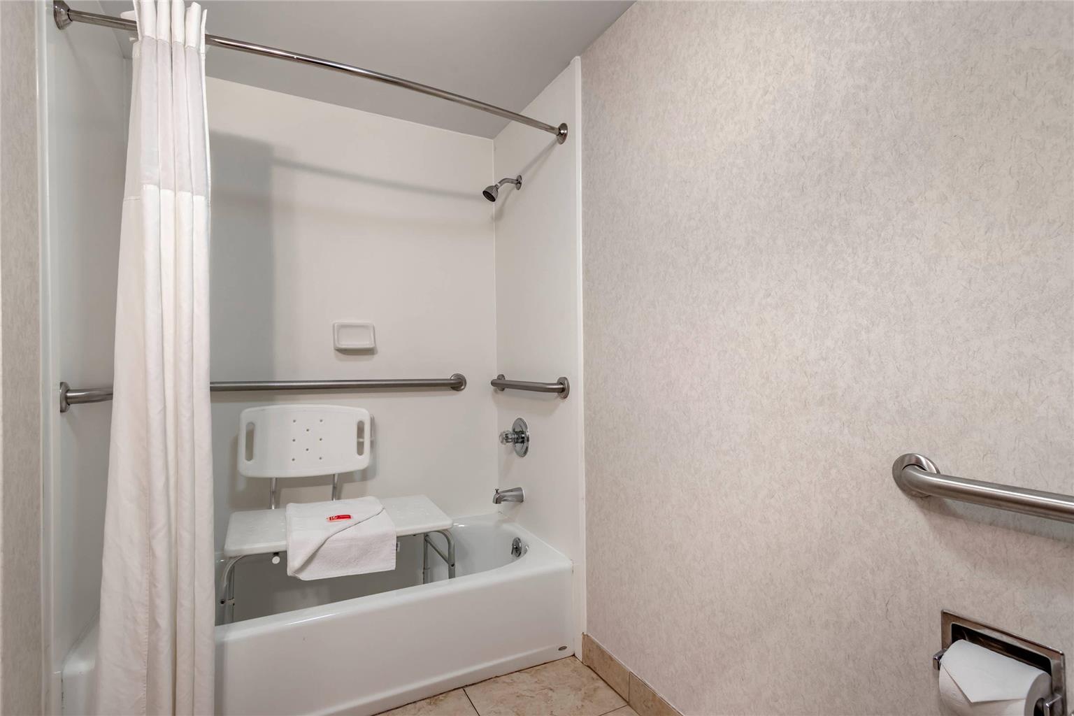 Econo Lodge Broken Arrow Tulsa - photo 10