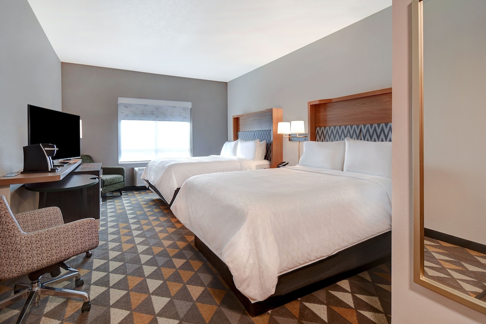 Holiday Inn Erie by IHG - photo 9