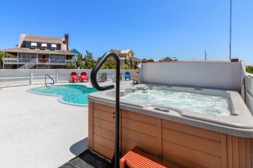 6170 Poolside Paradise - photo 21