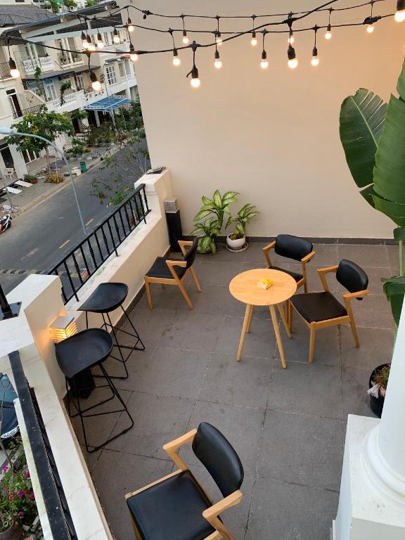 La Homestay Warm as Your Home — 5-Star Luxury Hotel in Long Xuyen, Vietnam