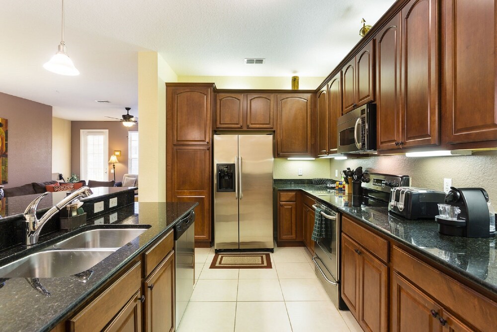 Vista Cay Resort by Intteli Fun Rentals - photo 29
