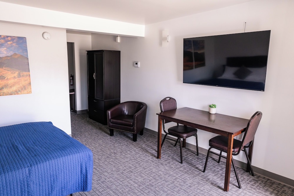 Alaska Frontier Inn - photo 10
