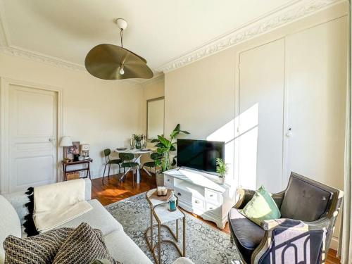 Studio Cosy a Deux Pas du Canal - carbon neutral hotel in Paris