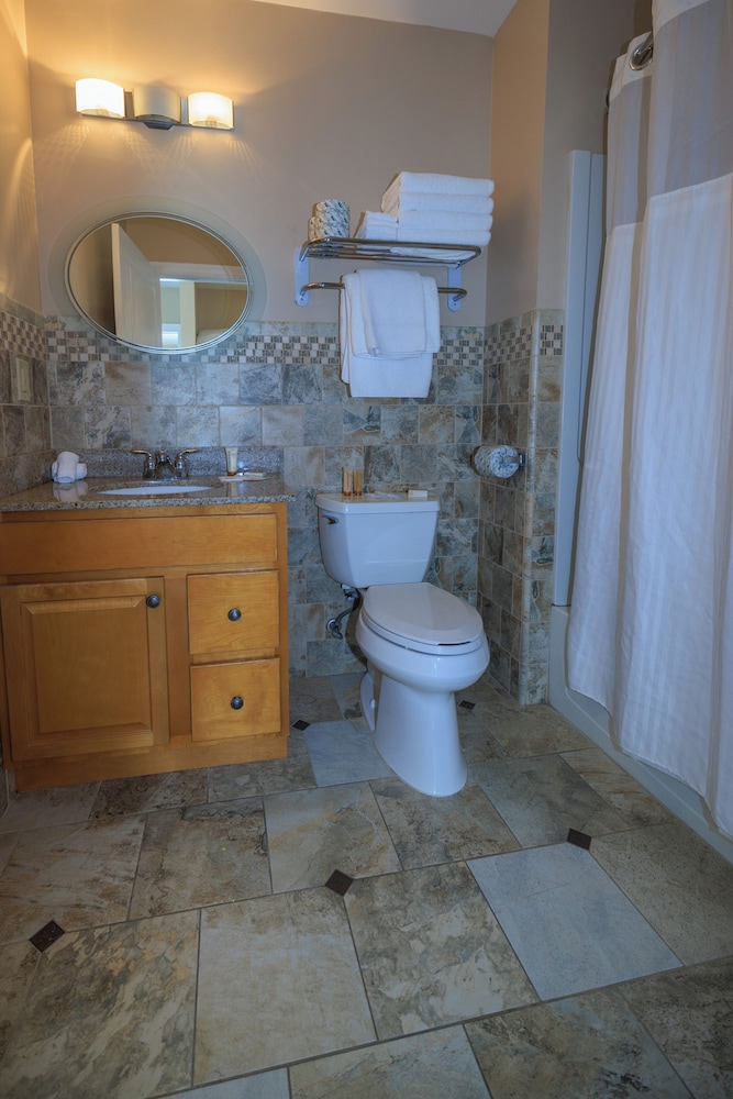 The White Sands Oceanfront Resort & Spa - photo 48