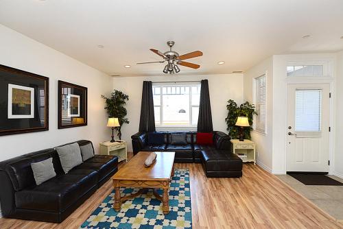 227Bb 227 Beacon B — Avalon — photo 2