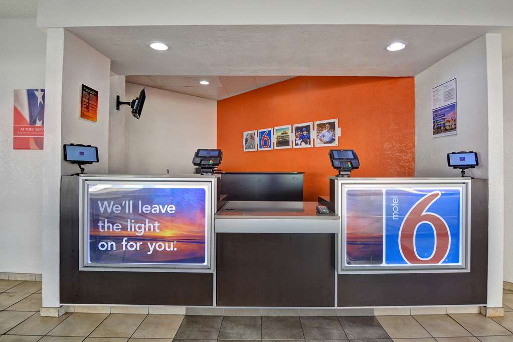 Motel 6 Destin FL - photo 24