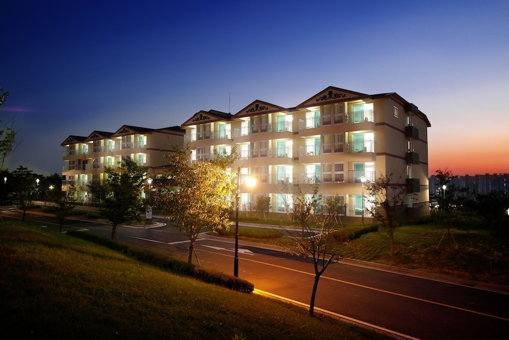 Suncheon Booyoung Hotel in Suncheon, South Korea