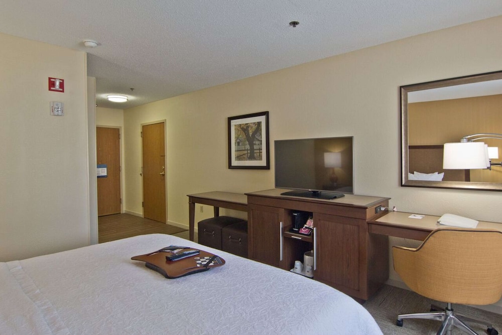 Hampton Inn & Suites Chillicothe - photo 17