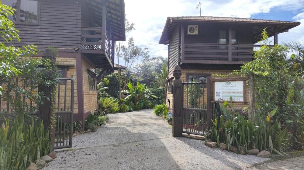 Pousada Zululand - last minute hotel in Florianopolis