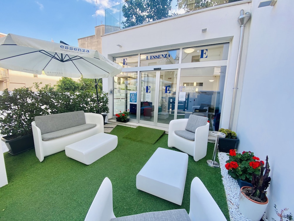 Essenza Hotel - carbon neutral hotel in Olbia