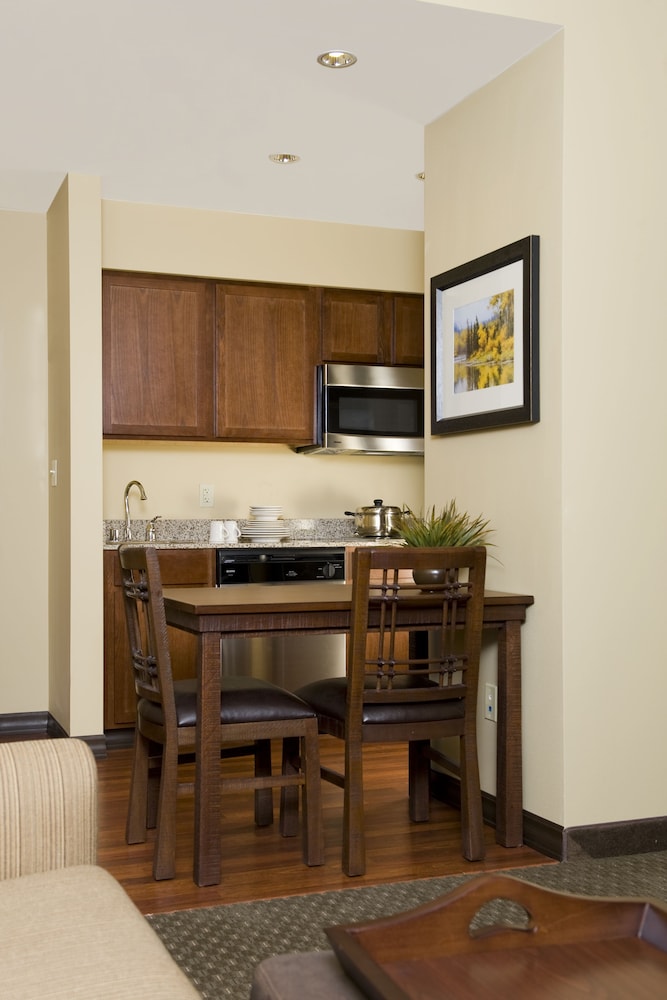 Homewood Suites by Hilton Bozeman - photo 15