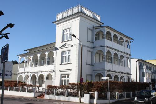 Villa Concordia Appartement Hiddensee — 4-Star Luxury Hotel in Ostseebad Binz, Germany