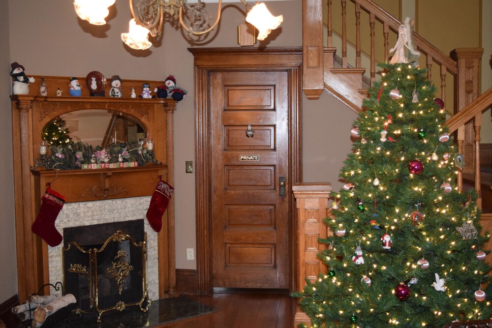 Franklin Street Inn LLC - photo 36