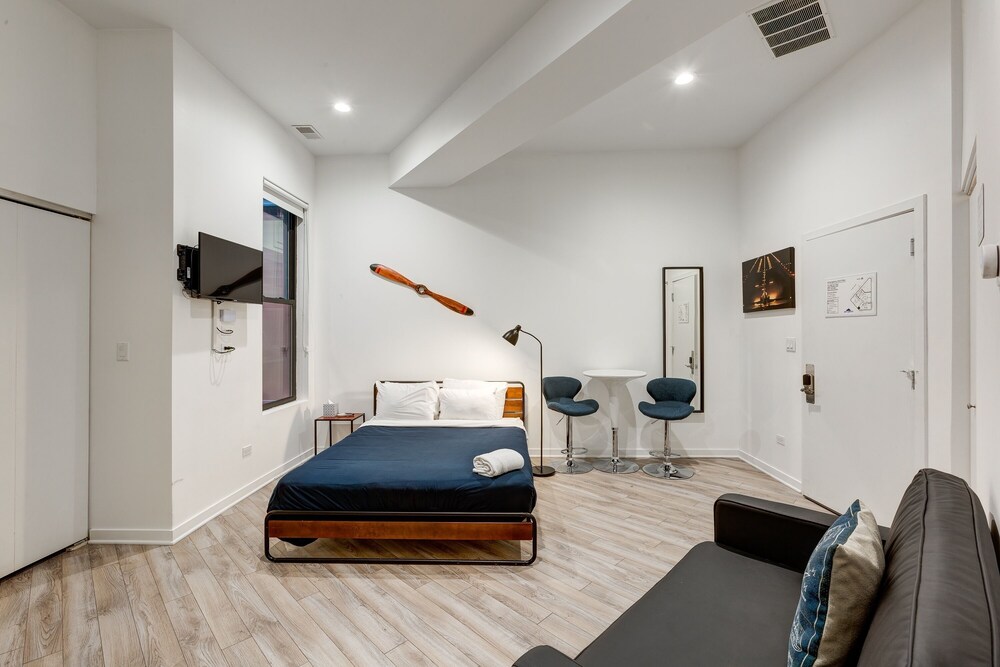 Ground Floor Studios in Chicago by 747 Lofts - photo 11