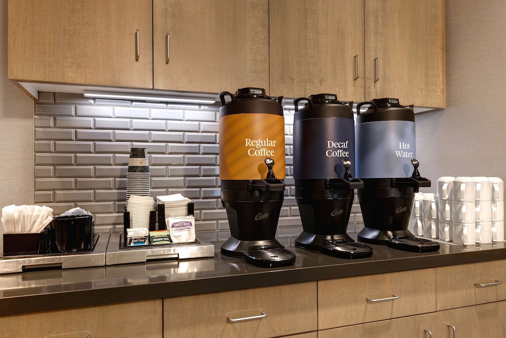 Homewood Suites by Hilton Oak Creek Milwaukee - photo 33