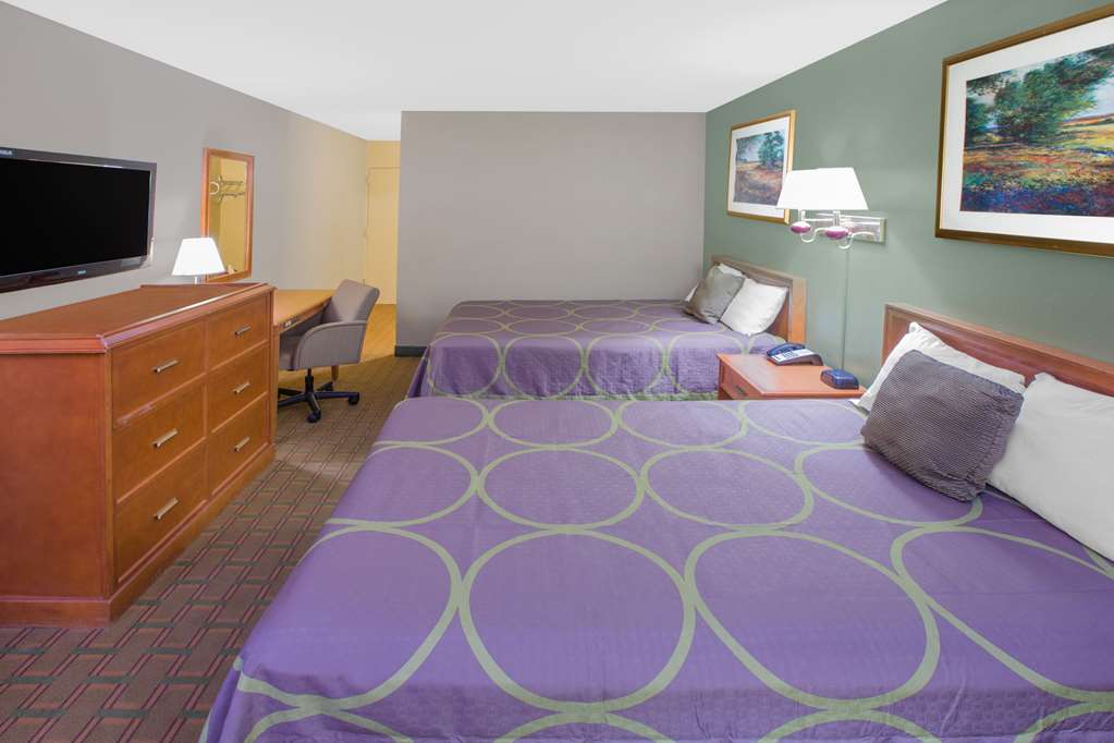 Super 8 by Wyndham Biloxi - photo 32