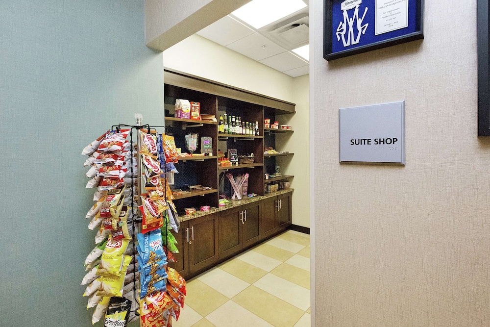 Hampton Inn Pittsburgh Bridgeville - photo 55