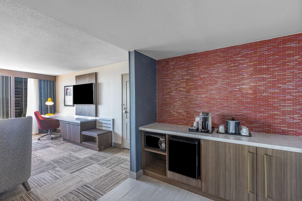 Hilton Garden Inn San Francisco Oakland Bay Bridge - photo 30
