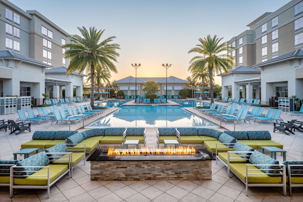 Hotel image of SpringHill Suites Orlando at FLAMINGO CROSSINGS Town Center Western Entrance