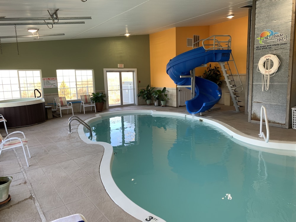Lake House Hotel — hotel in Osage Beach