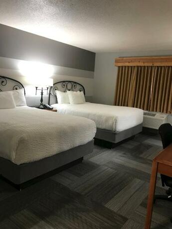 River District Hotel - photo 11