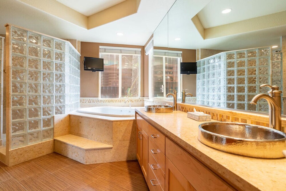 Paradise Awaits by Tahoe Mountain Properties - photo 13