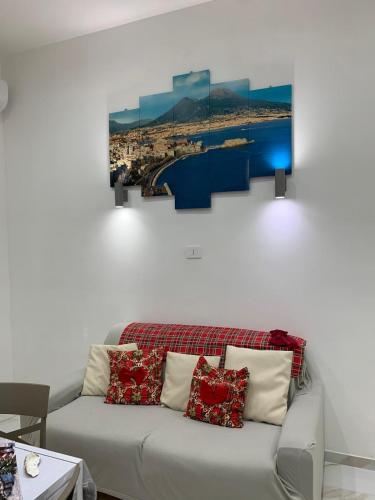 Vincent House — 4-Star Luxury Hotel in Naples, Italy