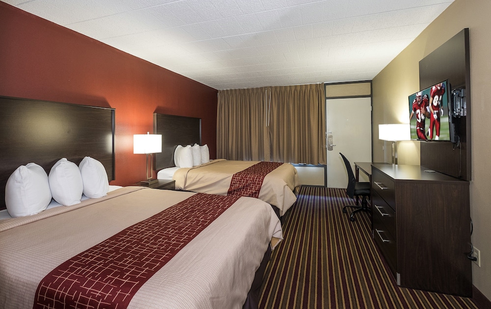 Red Roof Inn Clearfield - photo 8