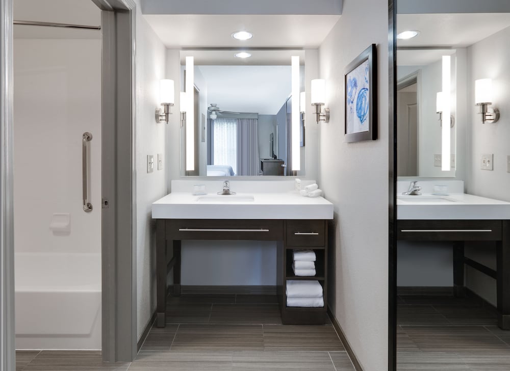 Homewood Suites by Hilton St. Louis Chesterfield - photo 16