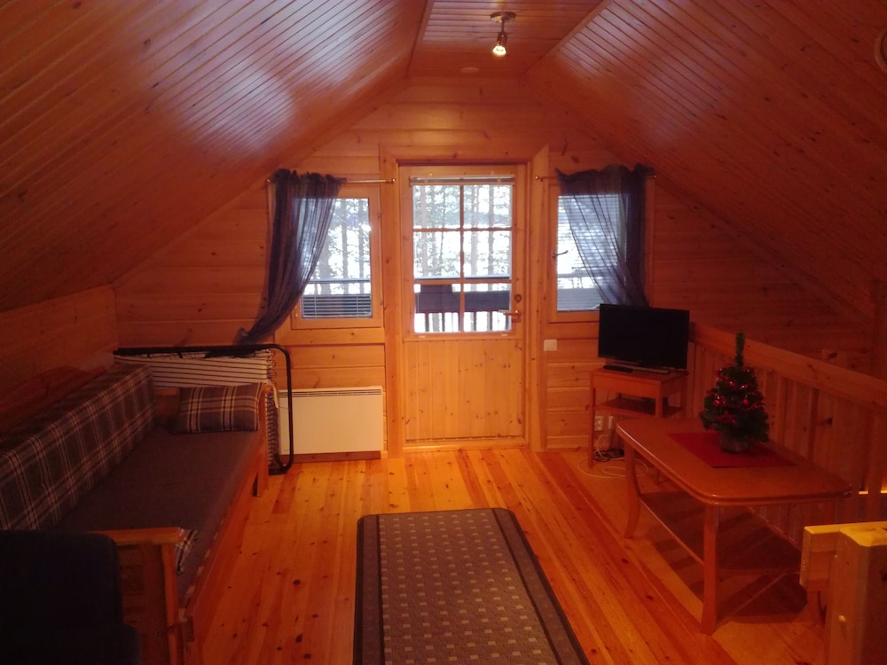 Sininen Hetki Cottage — 4-Star Luxury Hotel in Kuusamo, Finland
