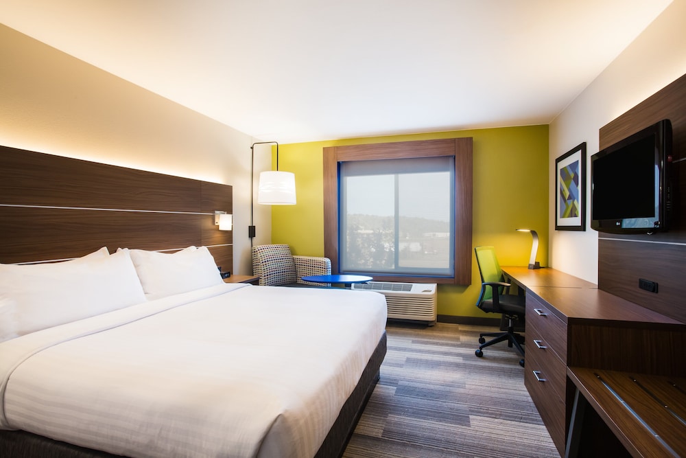 Holiday Inn Express & Suites Cedar City by IHG - photo 25