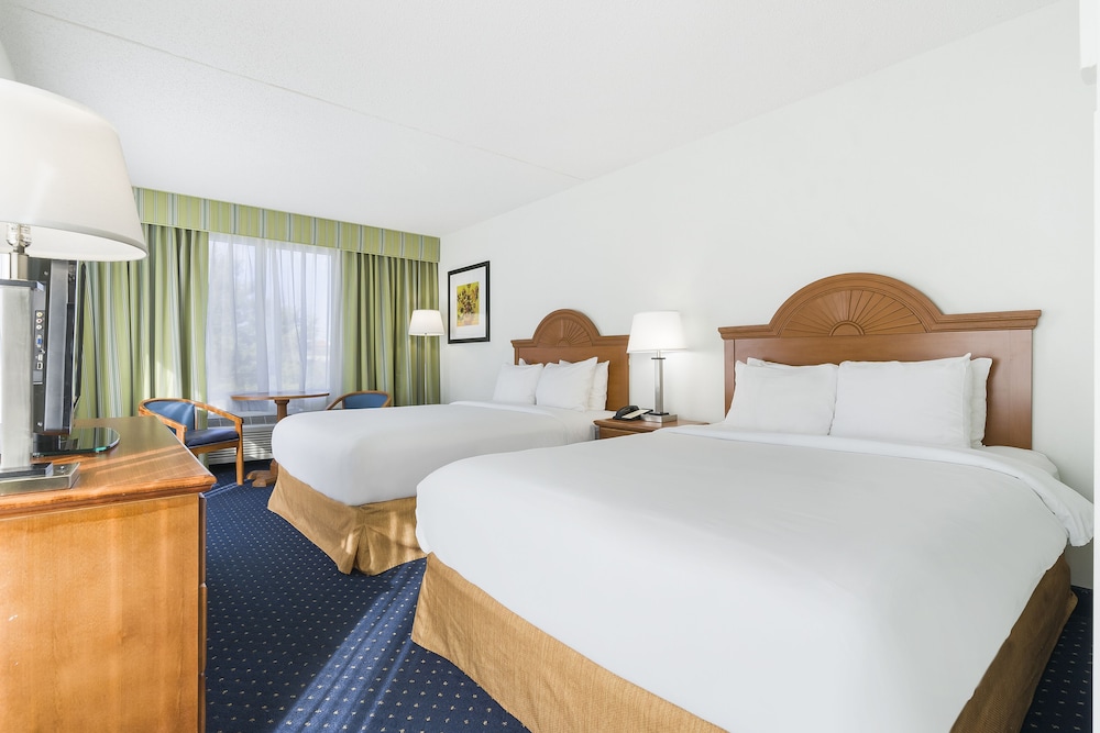 Thousand Hills Resort Hotel - photo 34