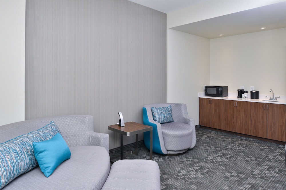 Courtyard by Marriott Charlotte Steele Creek - photo 26