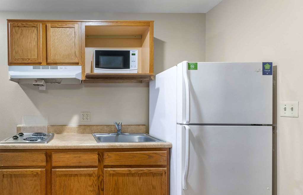 Extended Stay America Select Suites Lubbock West - photo 26