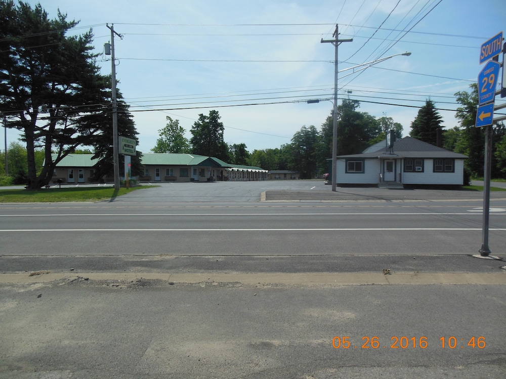 The Evergreen Motel - photo 85