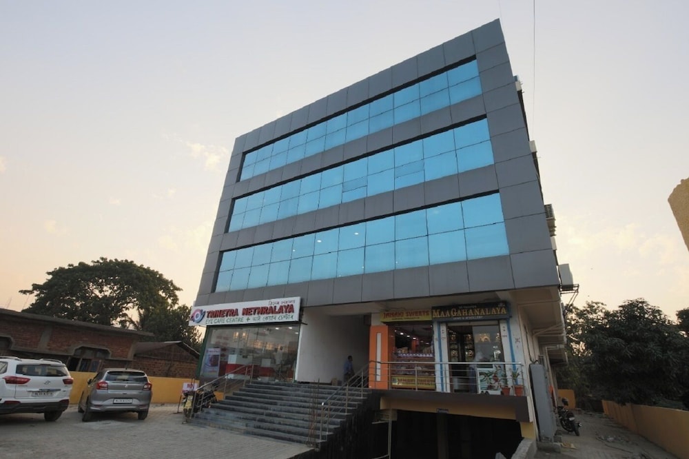 Hotel Hi city Inn Near ISBT in Guwahati, India
