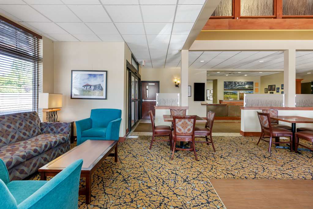 Best Western Golden Prairie Inn & Suites - photo 37