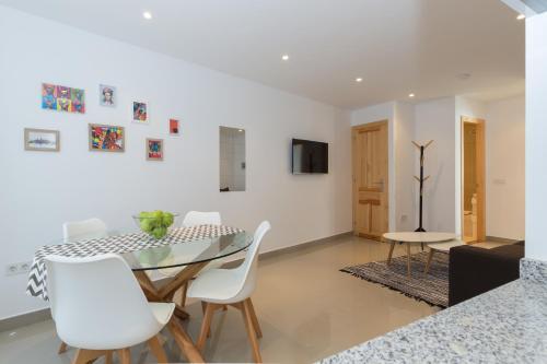 The Carpenter's Boutique Apartments — 4-Star Luxury Hotel in Marbella, Spain