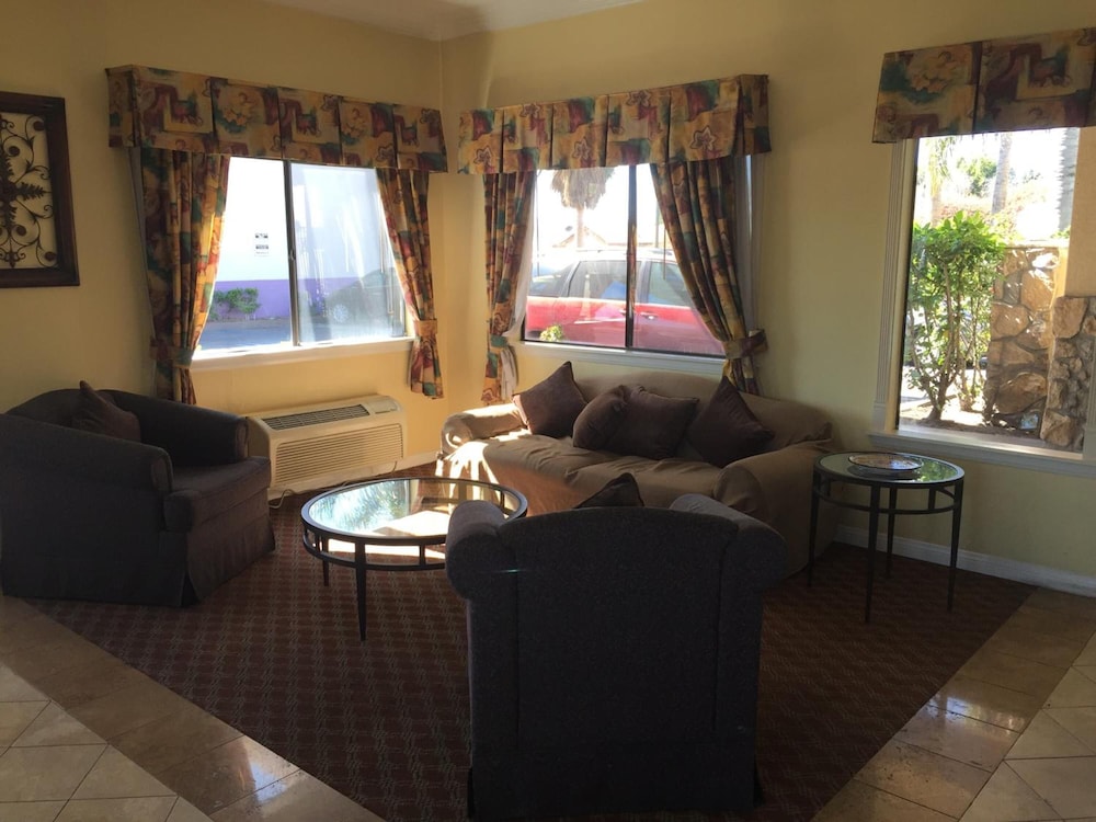 Chula Vista Inn - photo 33