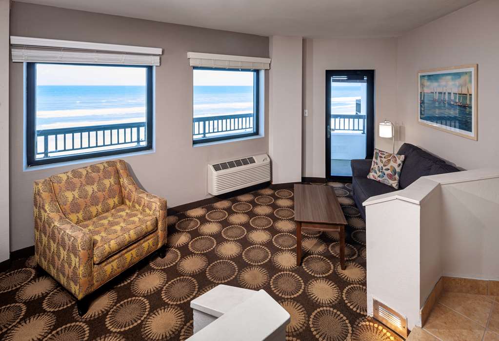 Best Western New Smyrna Beach Hotel & Suites - photo 23