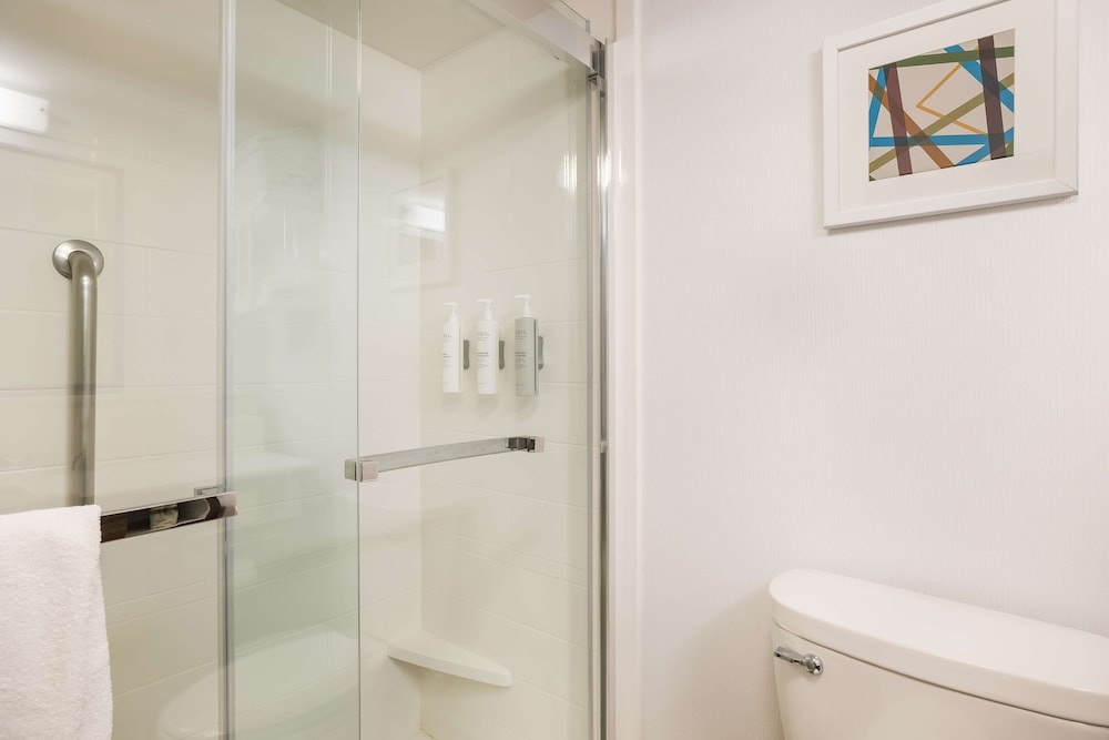 Hampton Inn McHenry - photo 28