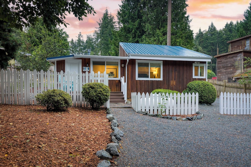 Cottage By The Bay By Avantstay 0 5mi To Beach 19763177 — Freeland