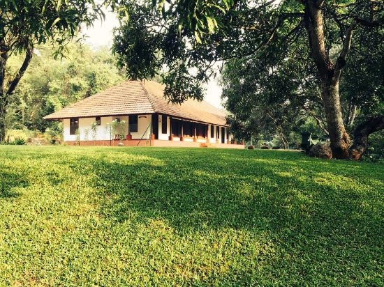 Kuruvinakunnel Tharavadu — 5-Star Luxury Hotel in Kottayam, India