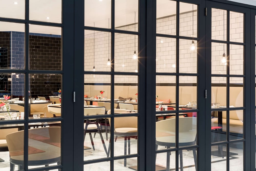 מזון ומשקאות