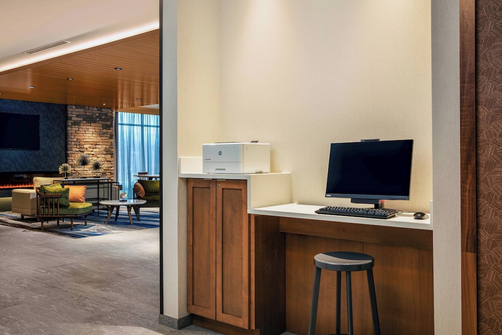 Fairfield Inn & Suites by Marriott Harrisburg West Mechanicsburg - photo 21