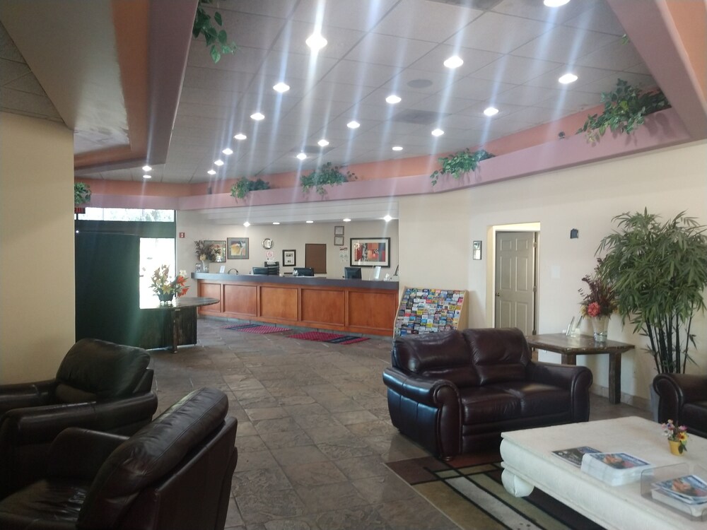 Windemere Hotel and Conference Center - photo 24