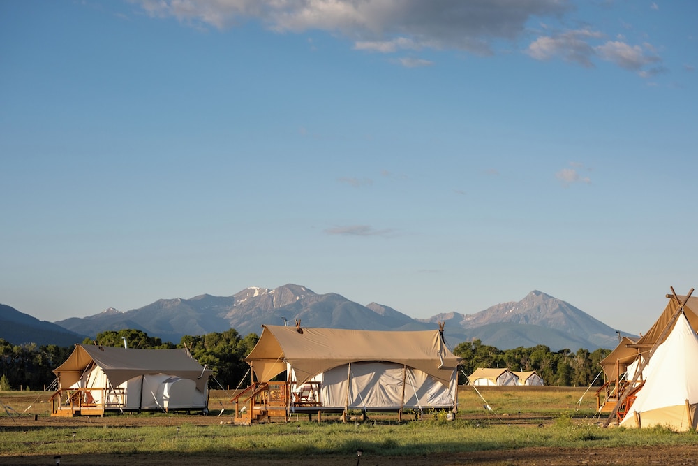 Under Canvas North Yellowstone - photo 46